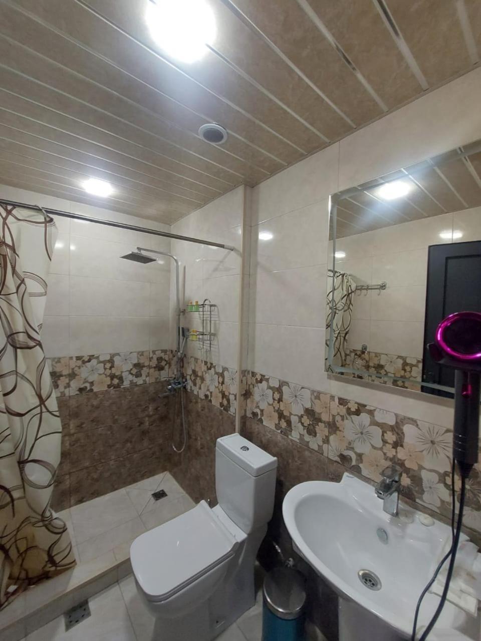 סבאן Hotel Maruna מראה חיצוני תמונה